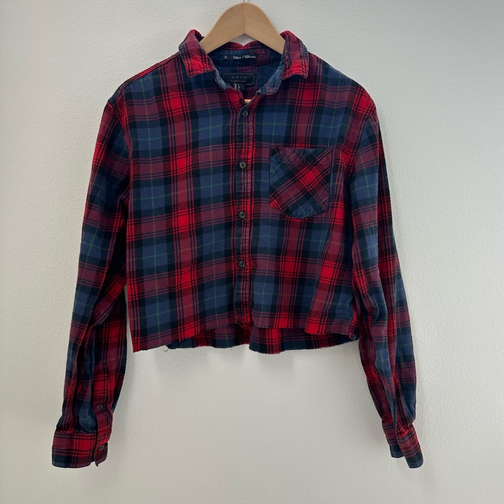Flannel Plaid Red Navy Blue & Green cropped button Shirt